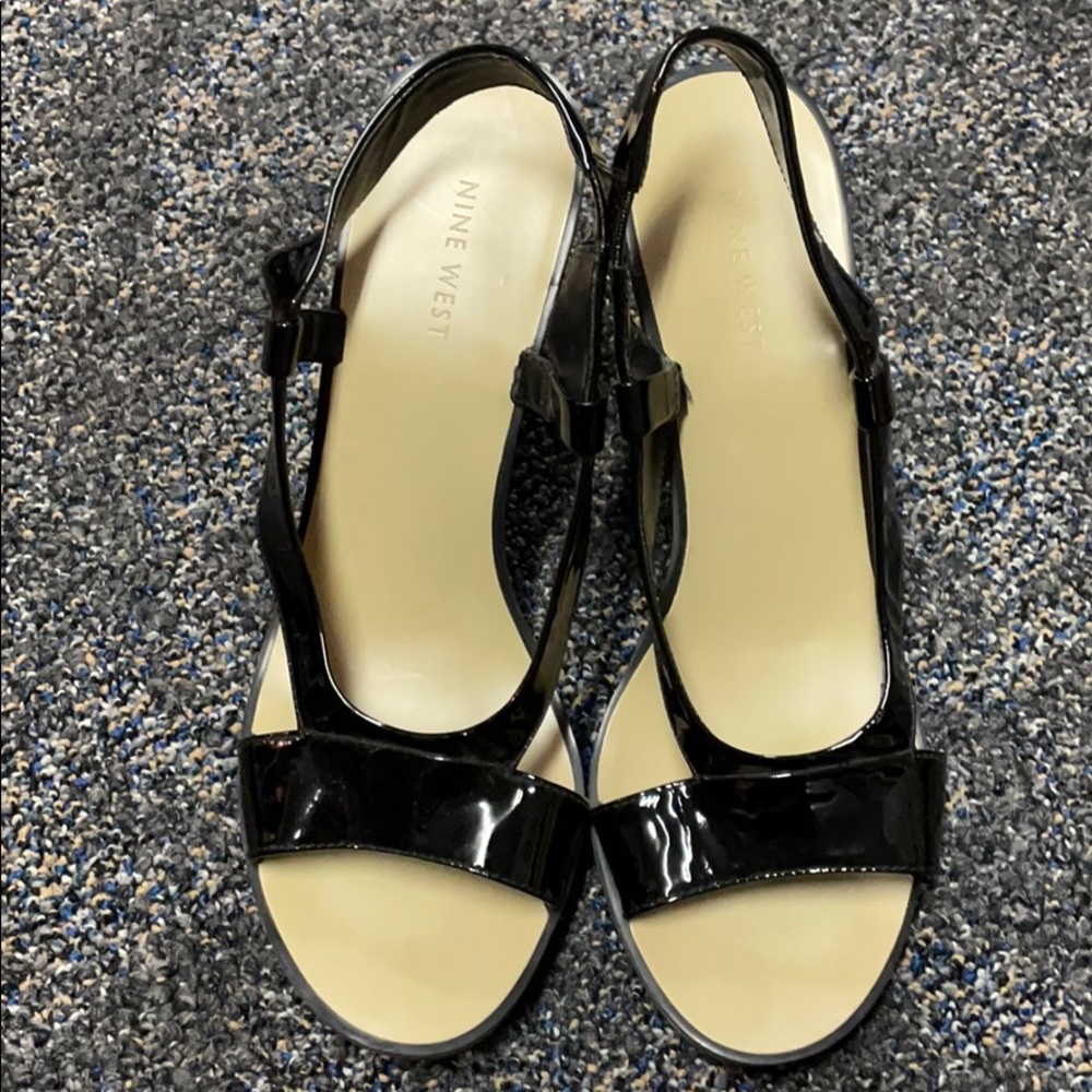 Like new Nine West Wedges